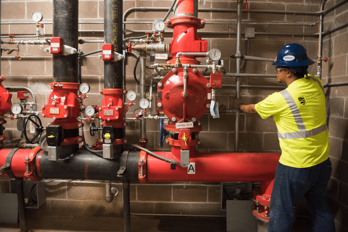 5 signs your commercial fire sprinkler system is outdated